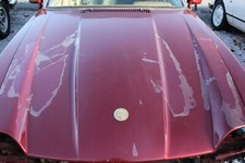 1993 JAGUAR XJS FACELIFT BONNET.  USED, RED, NO DAMAGE picture