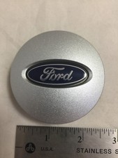 2006-15 Ford Edge Explorer Flex Taurus Center Hubcap Hub Cap OE 6F23 1A096 BA picture