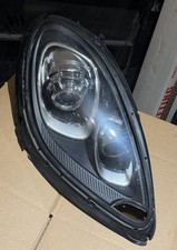 2015-2018 PORSCHE MACAN FRONT RIGTH SIDE HEADLIGHT LAMP WITHOUT BALLAST & LAMP picture