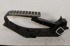 2008-2011 MERCEDES S550 W221 THROTTLE GAS ACCELERATOR PEDAL PAD A2213000204 OEM picture