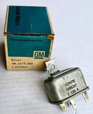 NOS 1972 Camaro Corvette Chevelle Nova V8 manual trans smog TCS advance relay GM picture