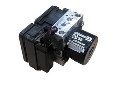 2012-2015 Volkswagen Passat ABS Pump Anti Lock Brake Module Part 1K0614517EA picture