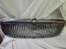 1998 to 2002 Mercury Grand Marquis Front Upper Grill Grille OEM picture