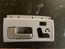Lincoln Towncar 2003-2011 Drivers Side Door Panel Handle Bezel Heat-Air-Memory picture