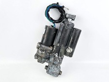 1996 Honda 50 HP 4 Stroke Power Trim Tilt Unit 56000-ZV5-823ZA - For Parts picture