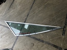 94 thompson Santa Cruz 3100 Boat Windshield wind shield glass right starboard  picture