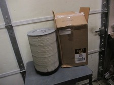OEM Genuine WIX 46870 Air Filter NAPA 6870 picture