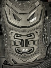 LEATT Body Protector 5.5 Black Size Small/medium (160-172cm) picture