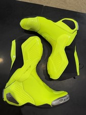 DAINESE TORQUE 4 MEN RACING & ROAD BOOTS EU 45 -US 11.5- YELLOW - FLUO/BLACK picture