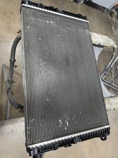 2020-24 PORSCHE CAYENNE RADIATOR 95812125110 Used 30k Miles  picture