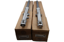 45947-04 45948-04 NEW OEM 2004-2005 HARLEY-DAVIDSON DYNA FXD/L FRONT FORKS SET picture