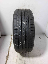 Set Of 2 P225/45R18 Sumitomo HTR Z5 95 Y Used 8/32nds picture