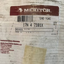 SALE OEM MERITOR YOKE END - 17N 4 7181X (17N47181X) -NEW-  (REPLACES 6-4-7181X) picture