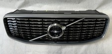 2019 Volvo XC60 T5 R-Design Grille And Camera Nice picture