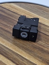 90-97 Mercedes R129 SL500 SL320 300SL Glovebox Lock Latch 1298206710 OEM picture