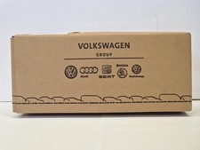 NEW AUDI A7 / A6 (C7) HANDLE SCREW 4G8867172B6PS NO IMPORT TAXES TO USA picture