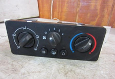 2006-2007 Saturn Ion A/C AC Heater Temperature Climate Control Assembly OEM picture