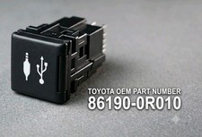 OEM Toyota Rav4 Camry Sienna (2018-2020) + AUX USB Adapter 86190-0R010 picture
