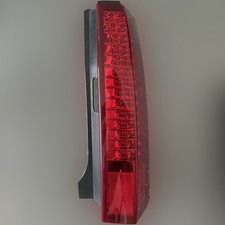 2004-2009 Cadillac SRX Right Passenger Tail Light Lamp Assembly OEM 25936964 picture
