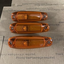 OEM FREIGHTLINER LAMP-MARKER,LOW PROFILE,AMBER A66-01728-003 (Lot of 3) picture