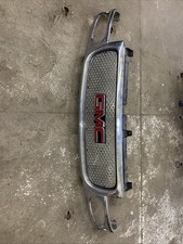 2001-06 GMC Yukon Denali OEM CHROME Complete Front Grille Header Panel picture
