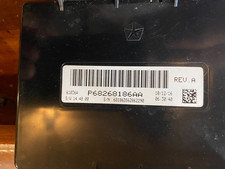 13-17 ram 1500,2500,3500 a/c module 68268186AA picture