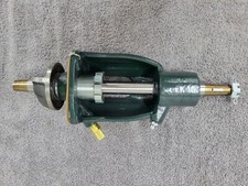 1928 1929 1930 1931 Ford Model A and AA New water pump picture