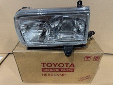Toyota Land Cruiser 91-97 FJ80 LC80 Headlamp Left Driver 81150-60214 BROKEN TAB picture