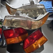 2000-2004 Honda Odyssey Front Head Lights And Rear Brake Lights Assembly picture