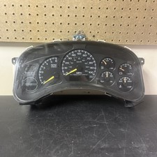 2000-2002 Chevy Silverado 1500 2500 3500 OEM Speedometer Cluster MPH Assembly picture