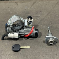 2014-2015 Kia Sorento Ignition Switch Cylinder Lock Tumbler With Key FOB OEM picture
