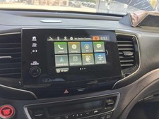 2016-2019 Honda Pilot EX-L Radio Receiver OEM Display Screen W/ Navigation picture