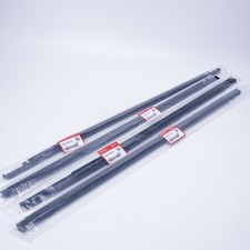 OEM 16-21  Honda Civic FK Hatchback outer door belt weatherstrip rubber seal picture