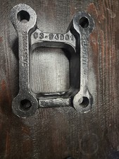 03-04901 - AIR LEAF AXLE CLAMP BRACKET - PETERBILT - NEW picture