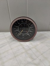 VW Super Beetle Speedometer, 1973-1979  Volkswagen VDO  133 957 023 E picture