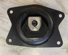 1pc Transmission Mount fit 2.0L 2.8L SAAB 9-3 2005 06 07 08 09 10 2011 Automatic picture