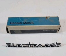 1973-1974 Buick ELECTRA 225 METAL Script SAIL PANEL EMBLEMS #9623647 6-1/8