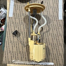 05-07 DODGE RAM OEM MOPAR CUMMINS FUEL TANK MOUNTED FUEL PUMP 52121447AA  176523 picture