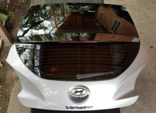 2012-17 Hyundai Veloster Deck Lid/Liftgate/Tailgate/Trunk Lid (NO SHIPPING) picture
