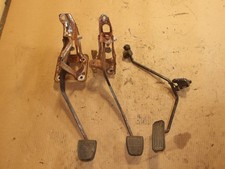 1986-1991 Toyota Camry Gas Clutch & Brake Pedals Oem picture