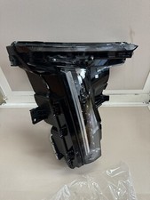 2023-24 CADILLAC LYRIQ ELECTRIC HEADLAMP ASM RH Passenger OEM NEW PART# 85615802 picture