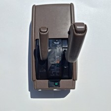 1990-1995 TOYOTA 4RUNNER AUTOMATIC 4WD FLOOR SHIFTER ASSEMBLY OEM 33502-35210 picture