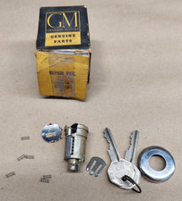 NOS OEM 1959 Chevy Olds 4-Door Front Door Lock Repair Kit w/ Keys GM 3764802 picture