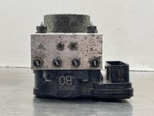 2017-2019 Toyota Corolla Abs Anti-Lock Brake Pump Assembly Sedan Rear Drum Brake picture