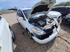 Used Automatic Transmission Assembly fits: 2012 Nissan Versa AT 4 speed RE4F03B picture