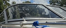 Sea Ray Sorrento 23 Starboard Front Curved Windshield, THIS SINGLE PIECE ONLY picture