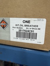 Genuine International Navistar 2517624C91 Oil Breather Kit picture
