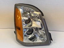 2004-2009 Cadillac SRX Passenger Side Right HID Headlight Lamp Lens 15260974 picture
