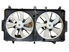 2010-2013 Suzuki Kizashi 2.4L Radiator Cooling Fan Assembly OEM picture