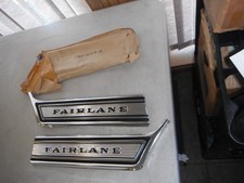 NOS PAIR 1967 FORD FAIRLANE 500 XL & RANCHERO FRONT FENDER MOLDINGS C70Z-16004-A picture
